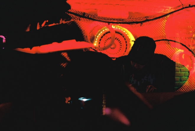 14 WZ, Deepartment, Cross club